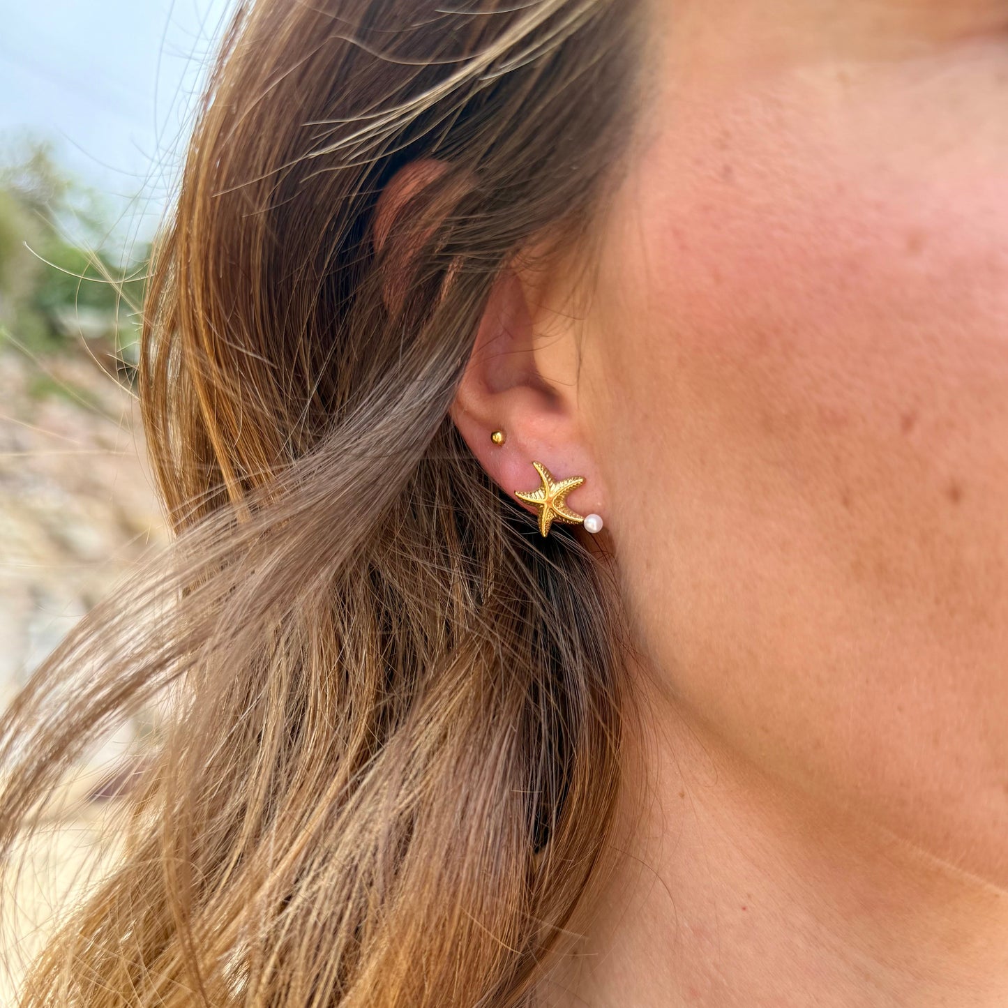 Shoreline Stud Earrings