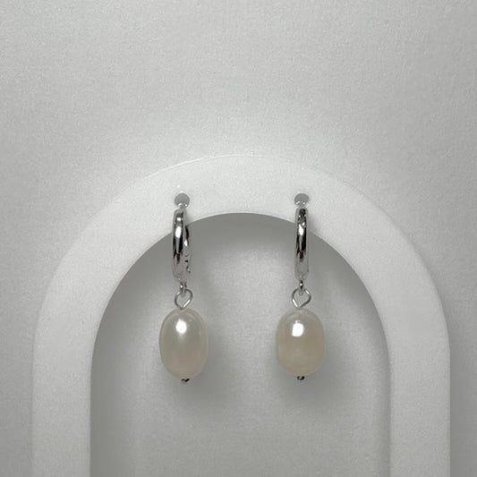 Luna Bay Hoop Earrings