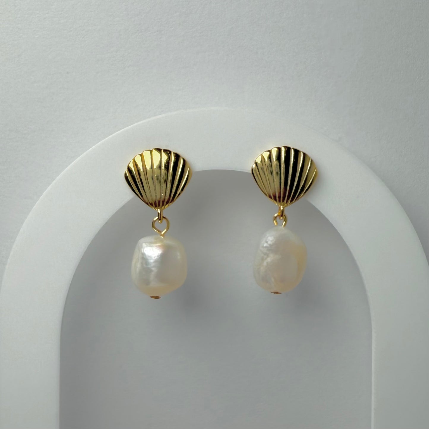 Dawn Shell Earrings